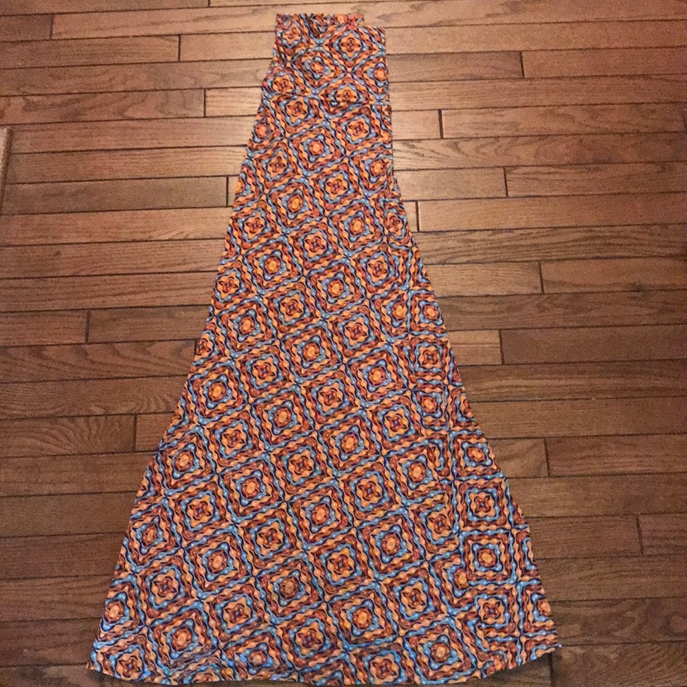 LulaRoe Maxi Skirt Size M